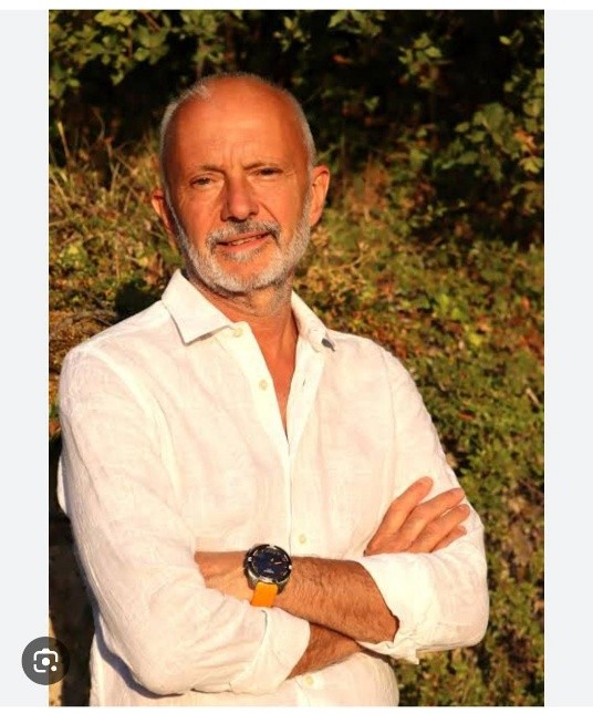 Dr Robert Vincent