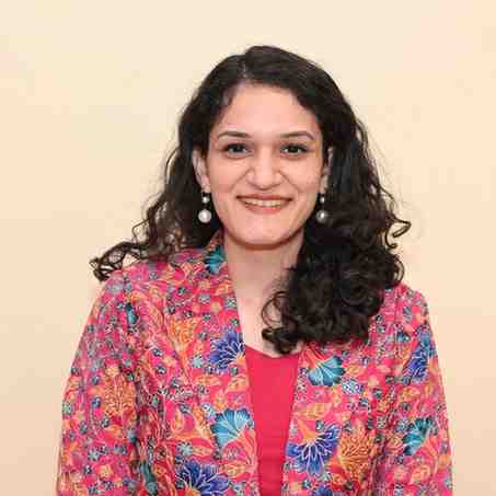 Dr. Stuti Mahajan